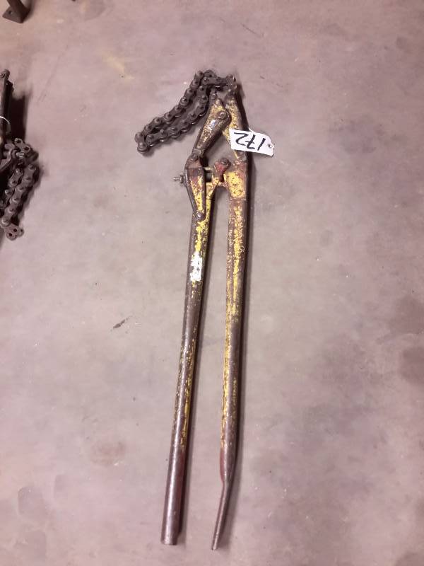 lot 172 image: Chain PullerWrench