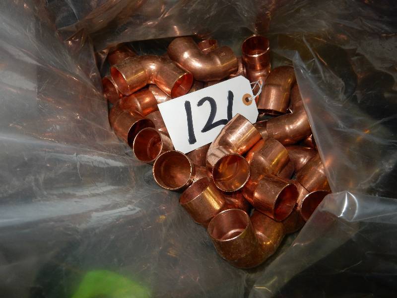 lot 121 image: Copper Fittings 1 14 Elbows