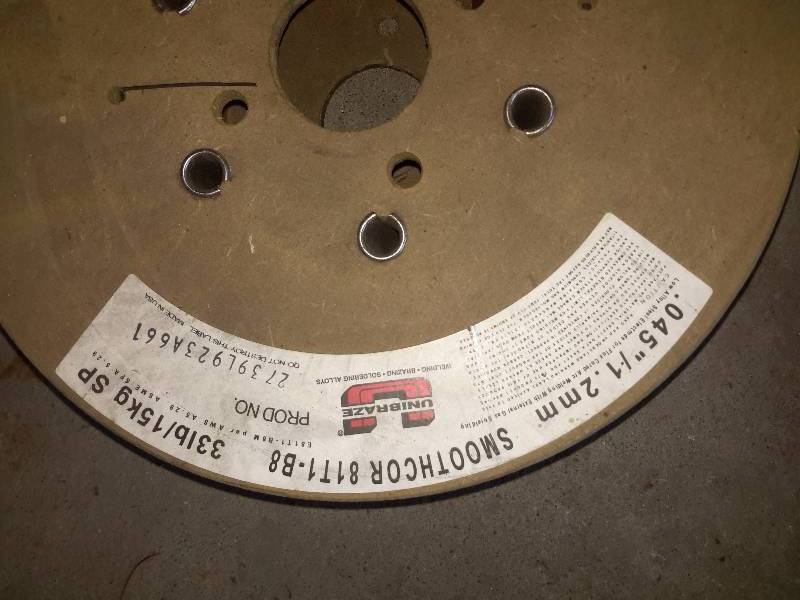 lot 191 image: 2 Smoothcor 81T1-B8 Rolls  1 KC28C Mag Welding Solid Wire