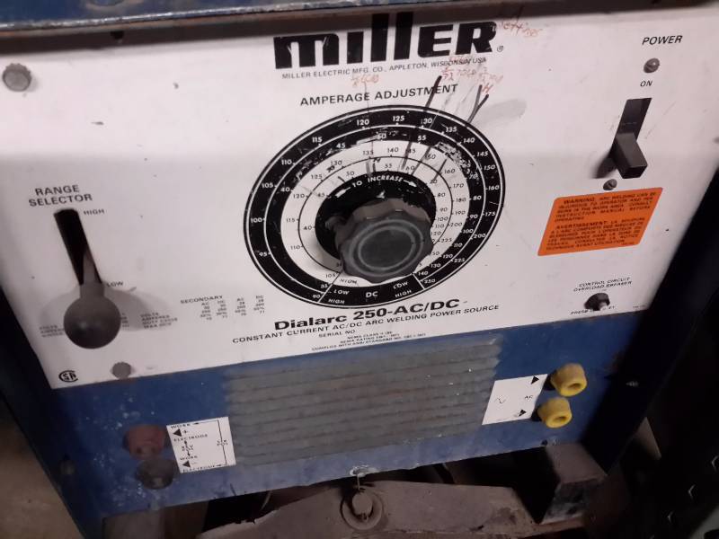 lot 12 image: Miller, Dial Arc 250 ACDC Arc Welder