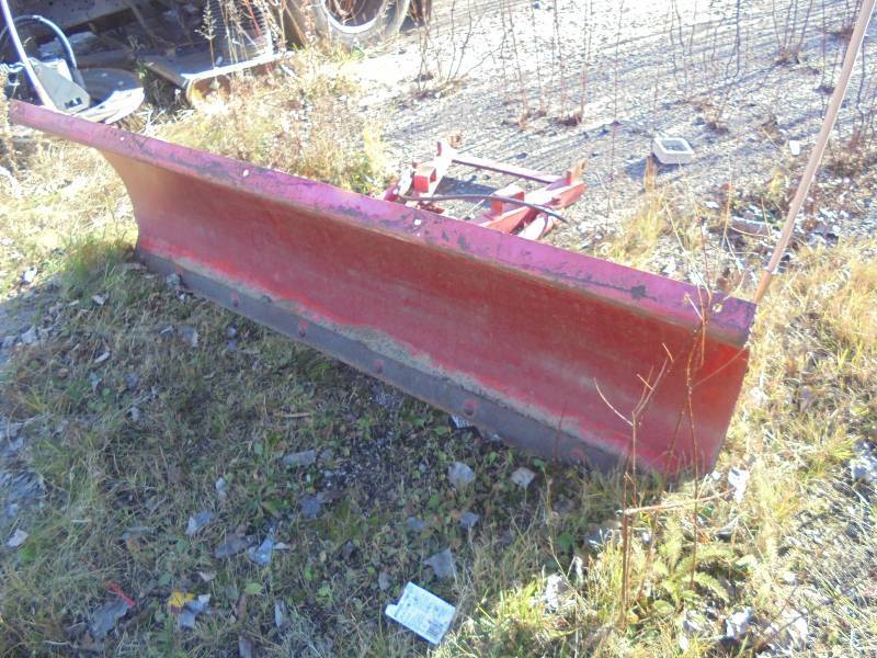 lot 1 image: Western 6 6 Snow Plow