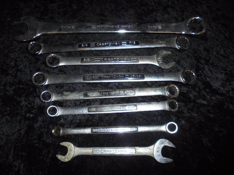 lot 42 image: Lot - Craftsman Wrenches & GM Performance 1-18 Wrench