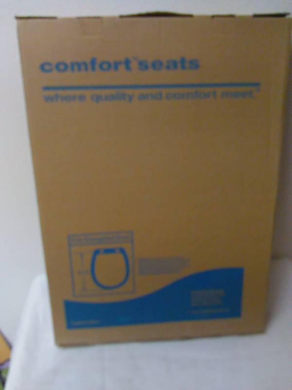 lot 106 image: Toilet Seat, Elongated, White by Comfort Seats