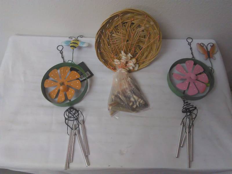 lot 153 image: Windchimes (3)