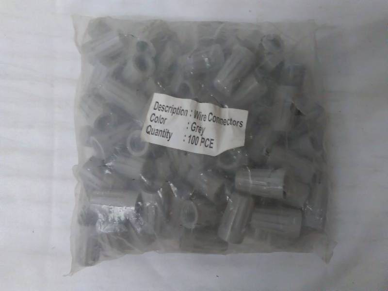 lot 155 image: Wire Connectors 100 ct.