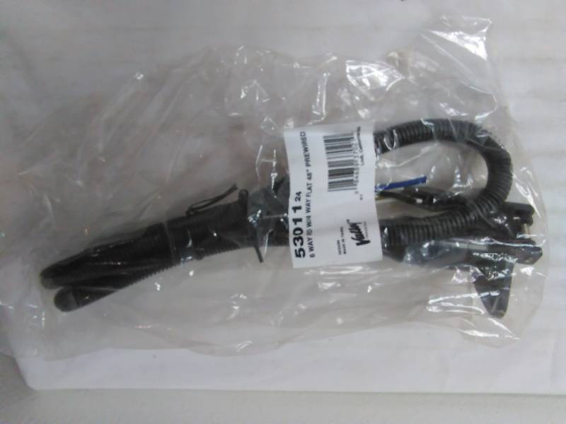 lot 192 image: 6 Way Round with 4 Flat, Trailer Wiring Adapter
