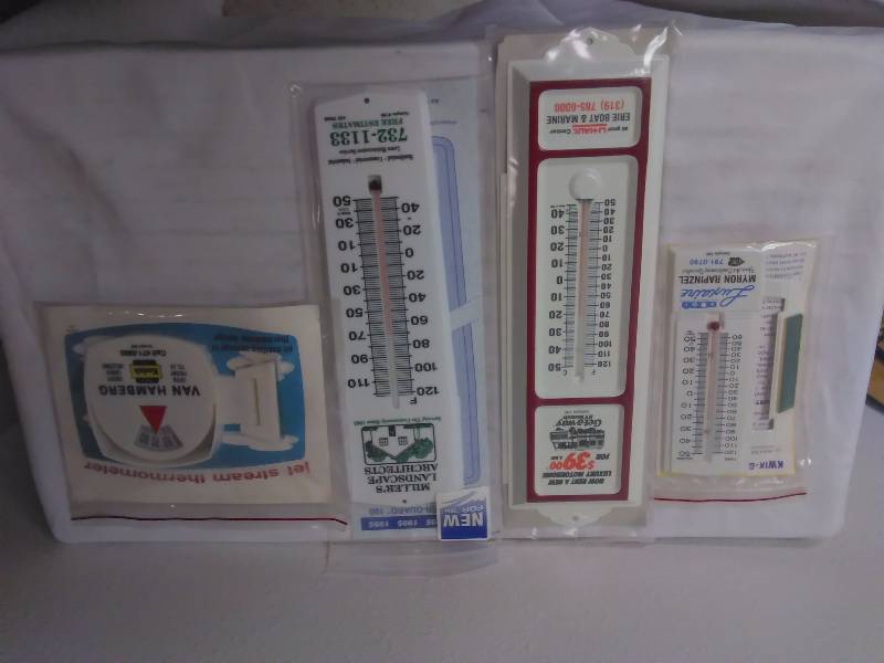 lot 199 image: Outdoor Thermometers, vintage advertising (4)