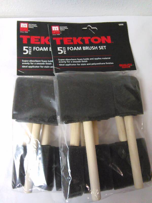 lot 203 image: Foam Brush Sets 5 pcs (2)