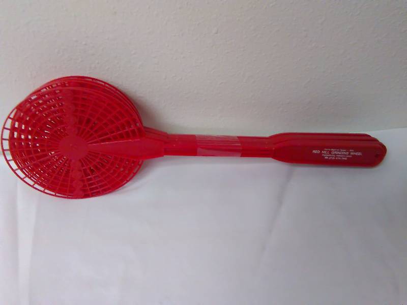 lot 209 image: Fly Swatters (6)