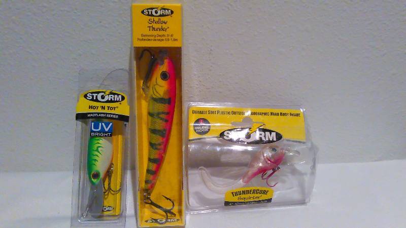 lot 289 image: Storm, Fishing Lure (3)