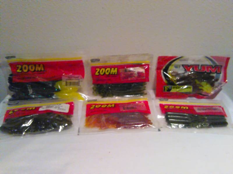 lot 305 image: Zoom and Yum Assorted Worms Fishing Tackle, (6)