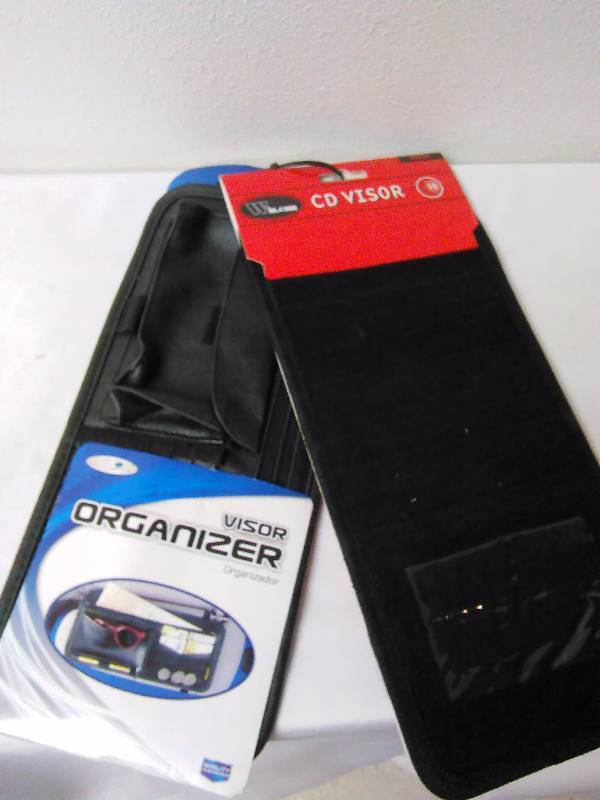 lot 350 image: Visor Organizer (2) CD and Pouches