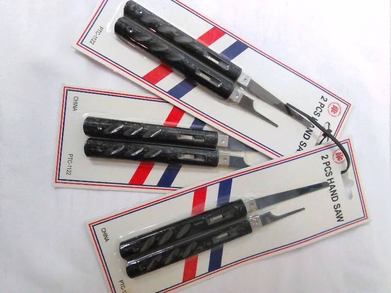 lot 398 image: 2 PC Mini Hand Saws (3)