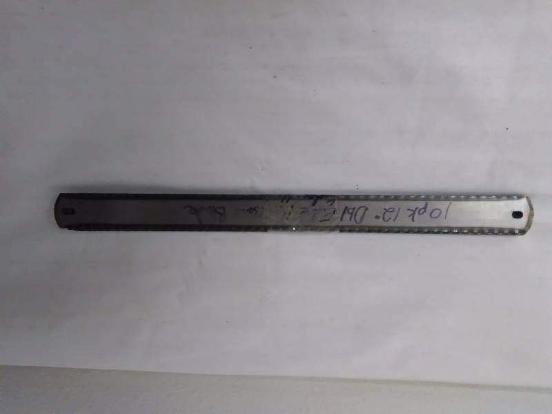 lot 408 image: Hacksaw Blades, 10pk, 12 in., Double Edge