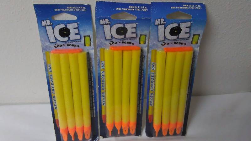 lot 434 image: Mr. Ice Bobber, Ice Fishing 4 ct. per pkg. (3)