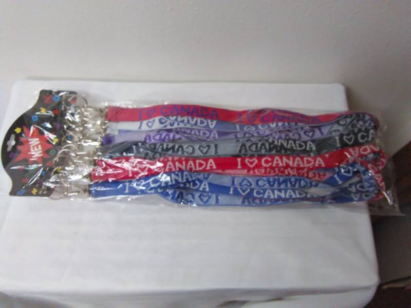 lot 489 image: I love Canada Lanyards (12)