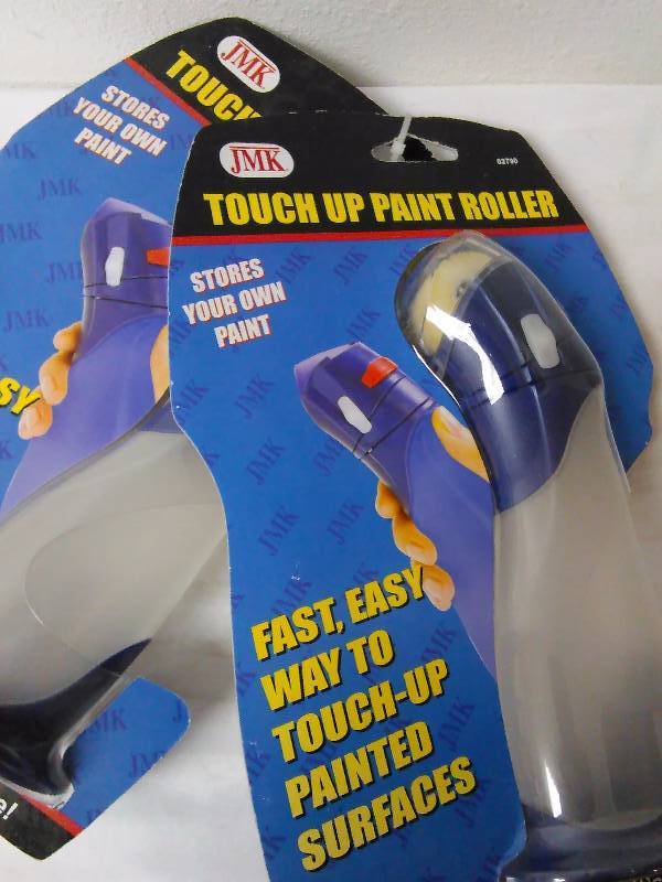 lot 532 image: Touch up Paint Roller (2)