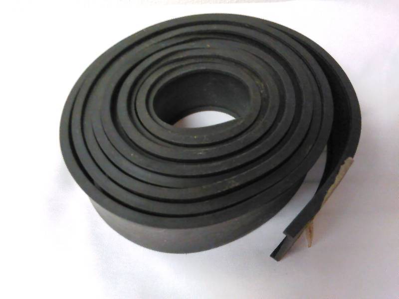 lot 543 image: Replacement Weather Garage Door Seal (12)
