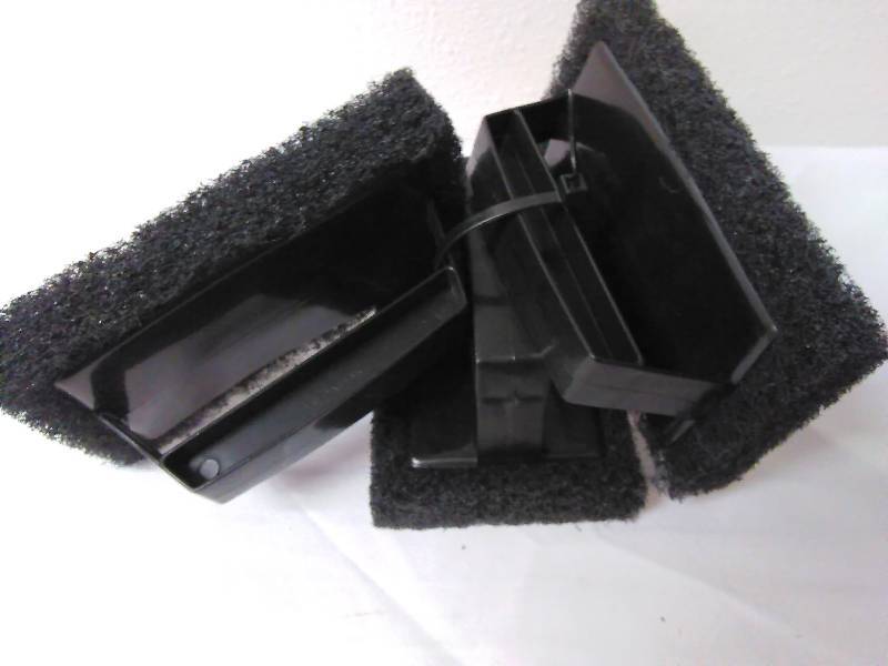 lot 598 image: BQ Grill Scour Pads (3)