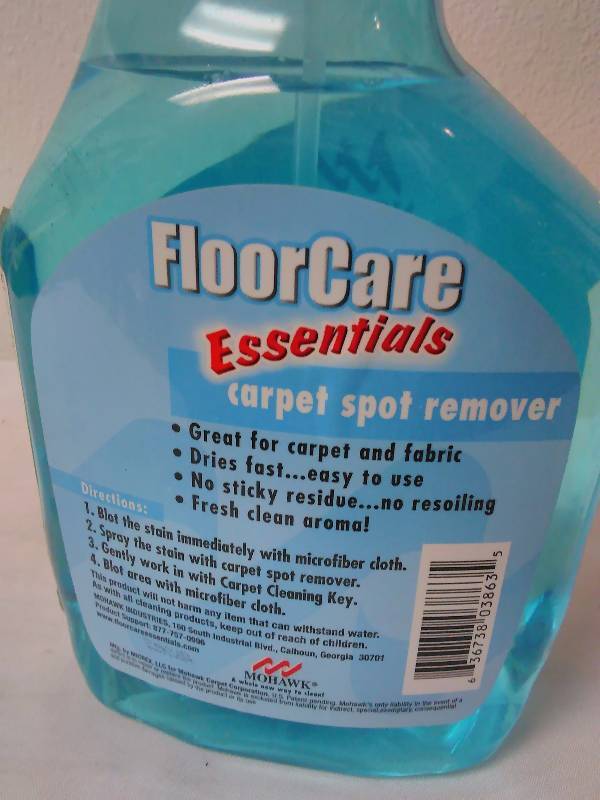 Mohawk Floorcare Essentials Carpet Spot Remover 32 oz. Bottle Black