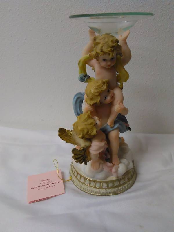 lot 681 image: CherubAngel Resin Figurine Candle Dish, Simson Giftware