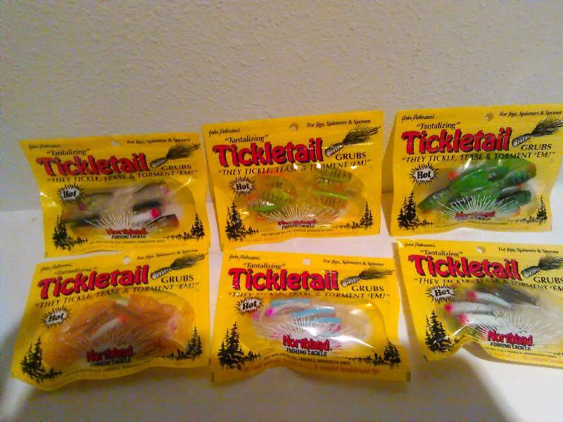 lot 693 image: Tickle-tail Grubs, Assorted (6)