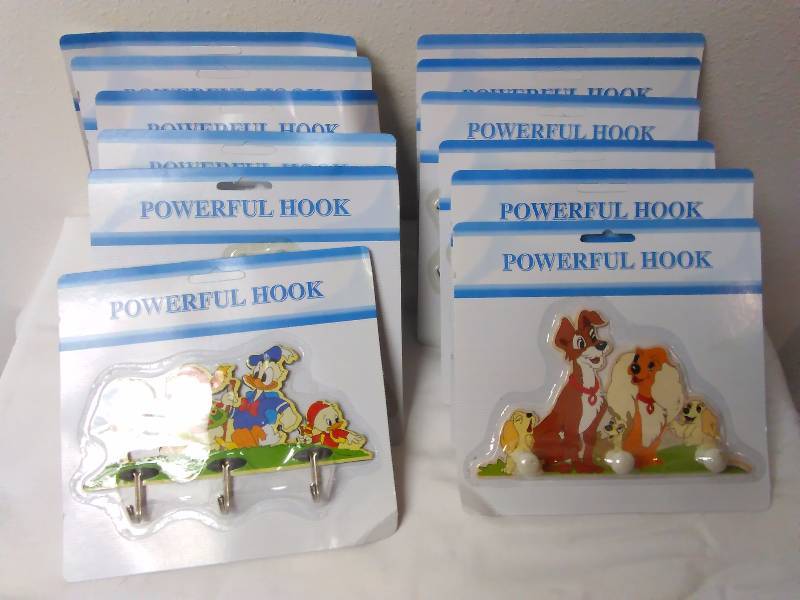 lot 738 image: Childrens Organizing Hooks, Designs Vary (12)
