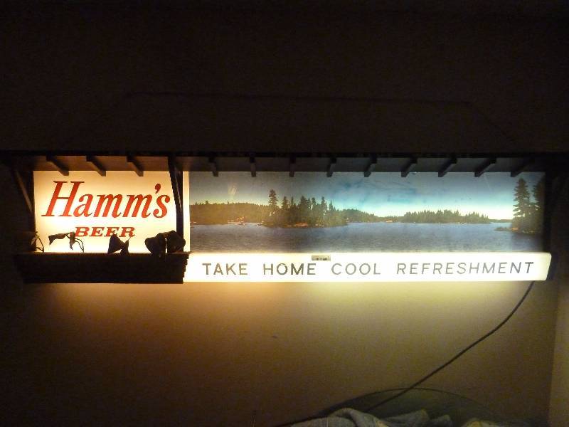 Vintage Hamms Lighted Beer Sign