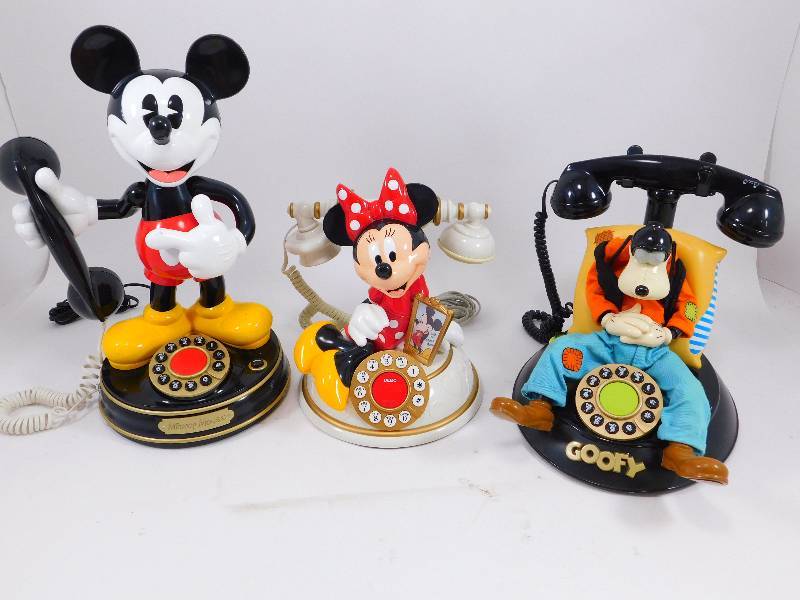 lot 39 image: Mickey Mouse, Minney Mouse, and Goofy Telephones