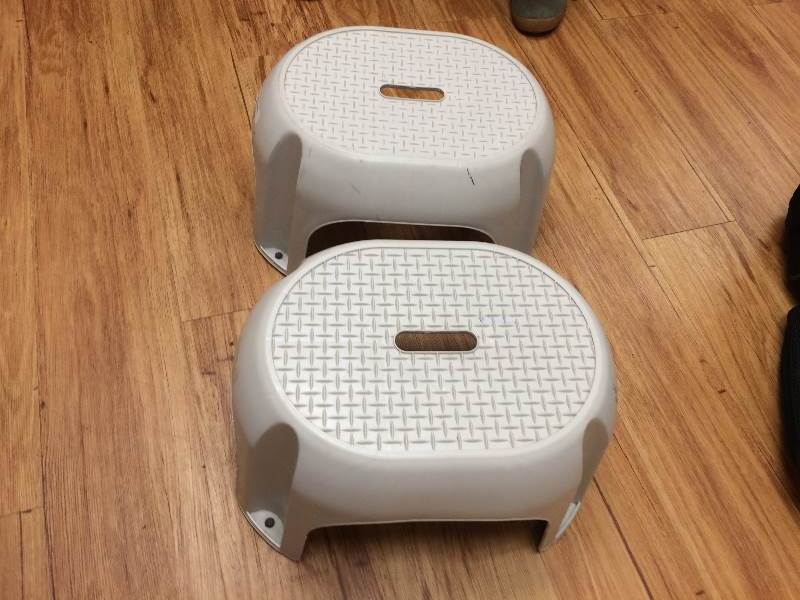 lot 42 image: Two Light Weight Plastic Step Stools  wTextured Platform - White - Excellent Condition