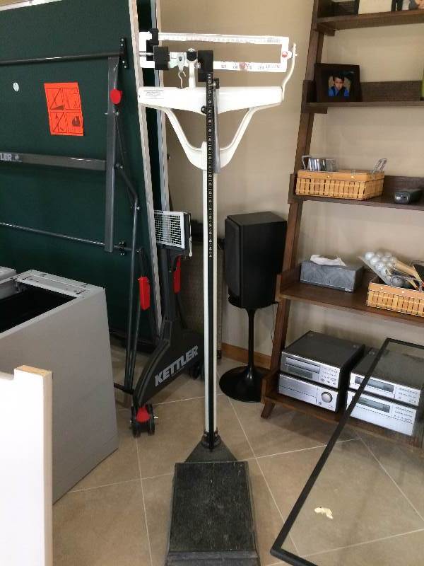 lot 52 image: $$ Vintage Retro Old School Gym Doctors Detecto Eye Level Physician Mechanical Beam Scale W Height Rod - Works