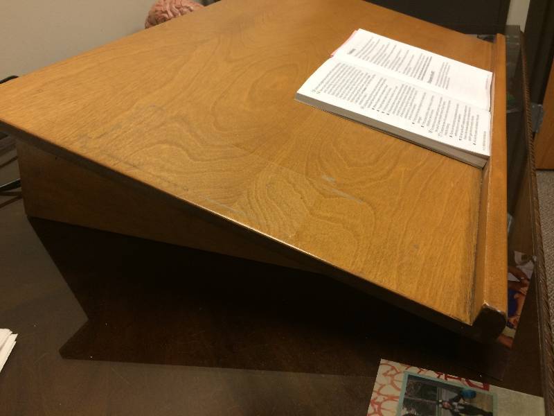 lot 34 image: Large Portable Oak Desktop Table Top Wood Podium Lectern Shelf  - Brown - Super Condition - Some Scotch Tape Residue
