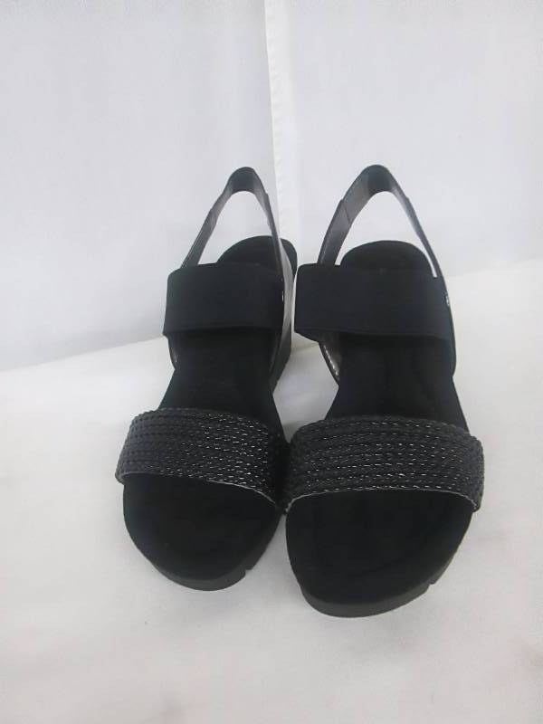 lot 55 image: Bandolino Womens Mateja Wedge Sandals