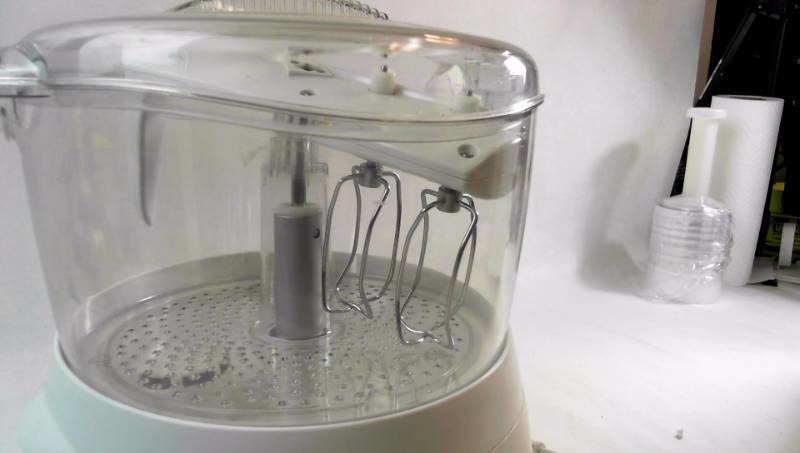 lot 229 image: Westinghouse Steam N Mash Mixer WST3004
