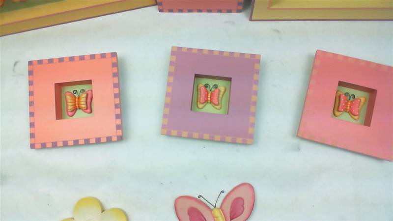 lot 40 image: Home interiors for kids 9 piece set Butterflies flowers picture frame pink yellow