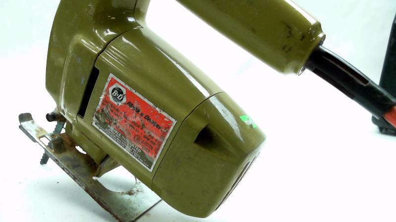 lot 90 image: Black and Decker 7504 Jigsaw