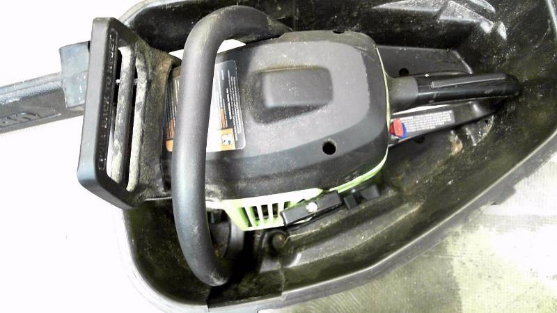 lot 99 image: Poulan 3816 16 Bar Chainsaw