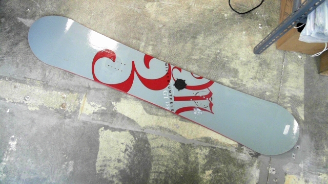 lot 13 image: MilleniumThree GT158cm Limited Release Snowboard