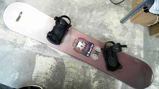 lot 19 image: Demon Wood 162 Snowboard