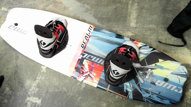 lot 30 image: Realm Club 139cm Wake Board with CWB Comp bindings