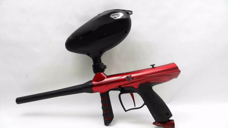 lot 43 image: Tipmann Gryphon Paintball Marker with generic Hopper