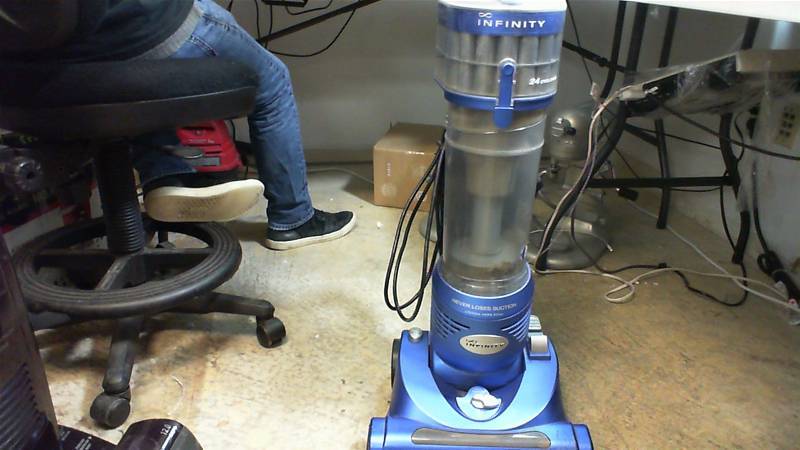 lot 488 image: Infinity NV29 HEPA Filter with 24 Cyclones