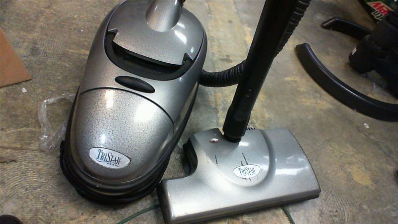 lot 499 image: TriStar brand model A101N cannister vacuum