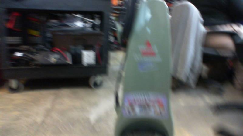 lot 516 image: Bissell Quicksteamer vacuum model 05222C