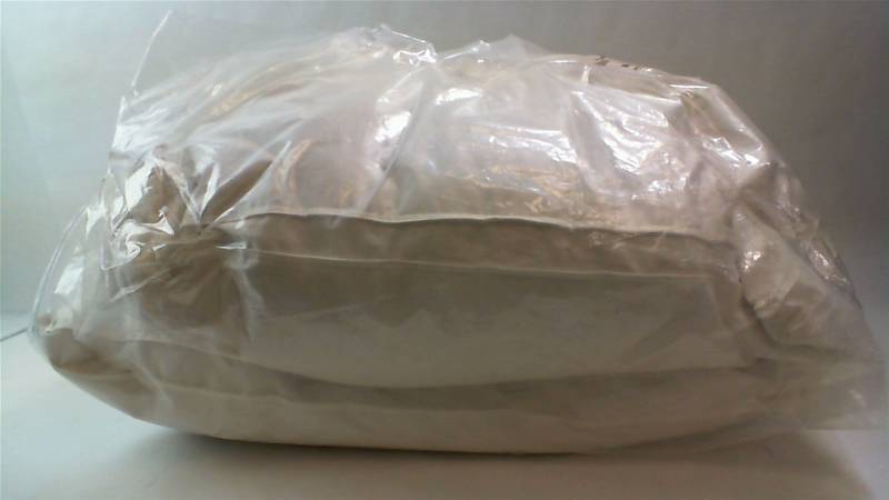lot 533 image: FeatherDown Std Gusset Pillows 2pk Excellent condition open box return