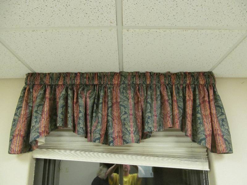 valance and blinds