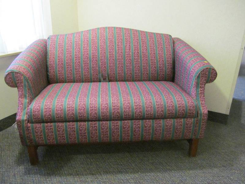 loveseat