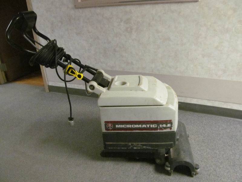 floor scrubber