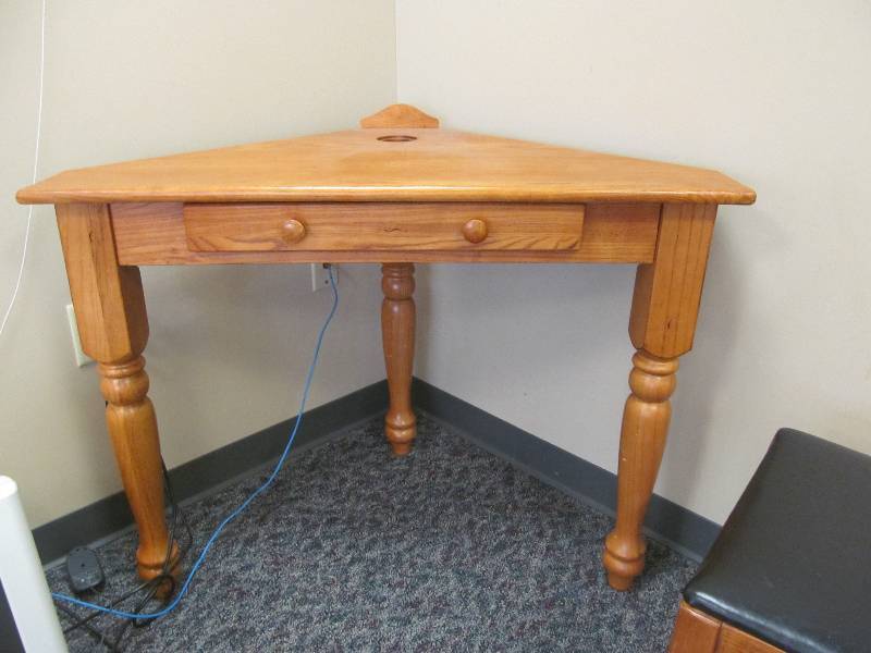 desk