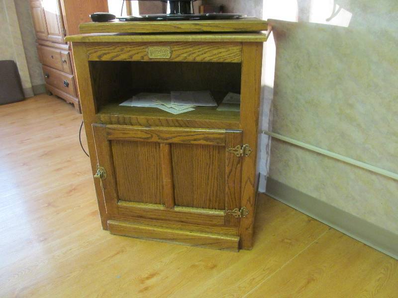 tv table